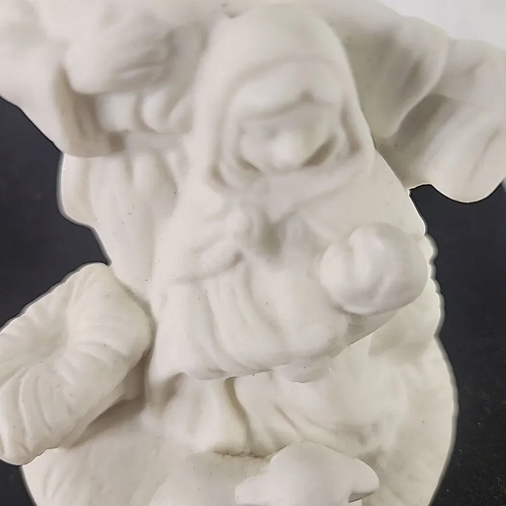 Nativity Scene White Ceramic  Holy Family Figures Baby Jesus, Mary & Joseph 4